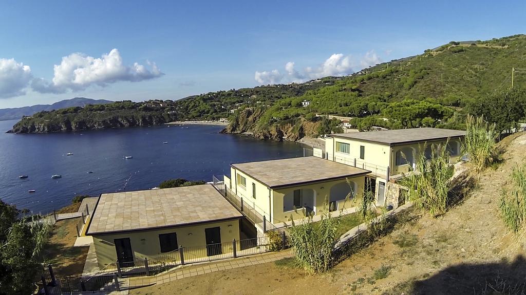 Hotel Dino Capoliveri  Bagian luar foto